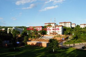 四川幼儿师范高等专科学校环境