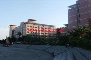 万州商贸中专环境