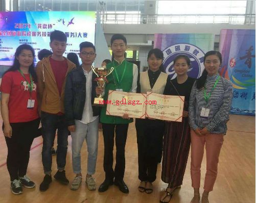 �ɶ�ְҵ����ѧԺѧ���ڵھŽ���������ԺУ��������ܴ������ٻ�һ�Ƚ�