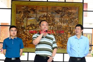 ����ʦ��ѧԺ����ѧԺ��չ�ֹ�ֽԪ���ٴ��칹����Ʒչ