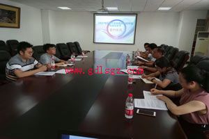 �Ĵ�����ѧԺ���Ĵ���ۿƼ�Я�ֽ���ʵ����ѧ���أ�VR����