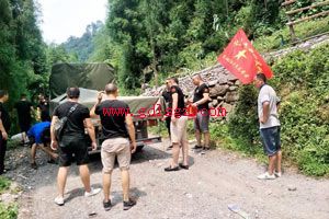 �����侯�����ϱ����޲��忪չ����