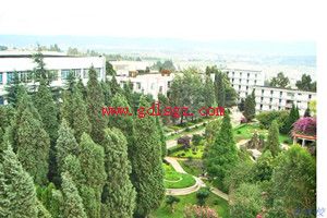 云南省化工学校校园鸟瞰图