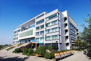 ɽ��ʡΫ����ҵѧУͼƬ