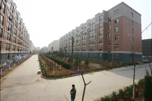 �����Խ�УͼƬ