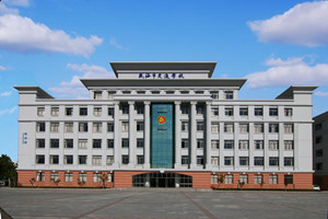 �����н�ͨѧУͼƬ