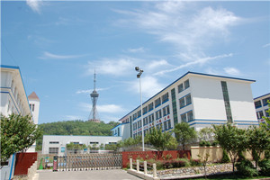 青岛经济技术开发区职业中专学校东区大门图片 青岛经济技术开发区职业中专学校东区大门图片