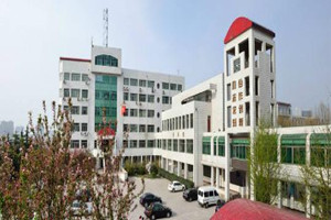 ���ϵ��ӻ�е����ѧУ