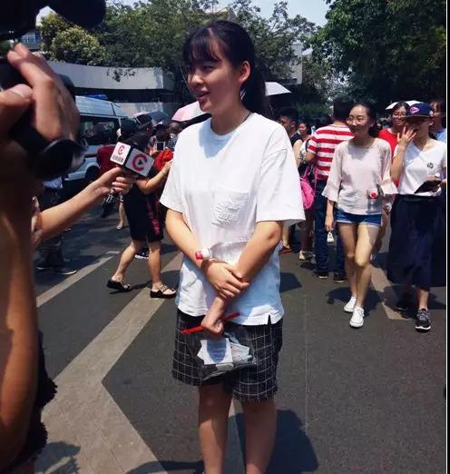 ��������Ӱ���ֵ�һ��߿�ʱ