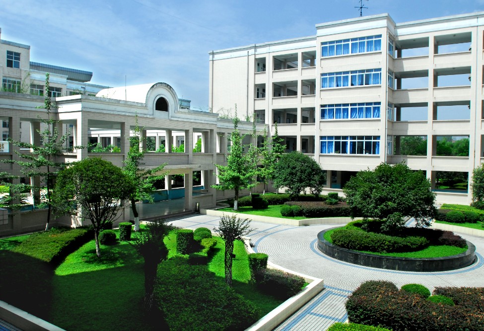 6416c3d33e865d297aff2c18ee8abfbd.jpg 1524496983109404.jpg