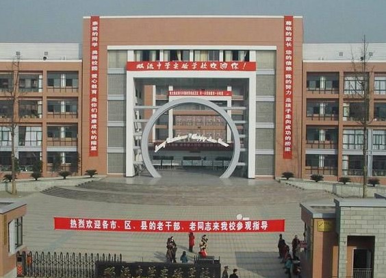 f5c0000402179233d24e29bfe54cddfb.jpg 1524496274686141.jpg