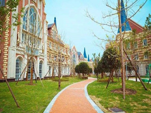 四川文化传媒职业学院