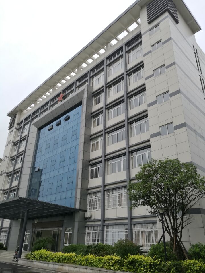 贵阳市新城职业学校图片