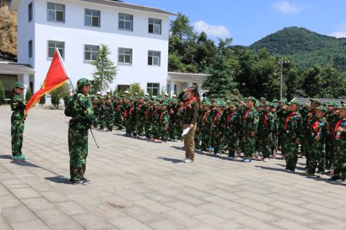 六盘水军事技能职业学校图片