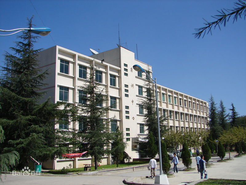 贵州科技工程职业学院中专部图片