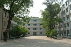 泸州市江阳职业高级中学校（江阳职高）