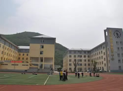 黄陵县职教中心