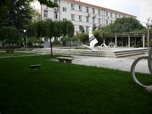 陕西省第二商贸学校图片