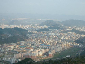 安龙县技工学校图片